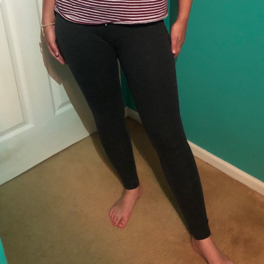 American Eagle Charcoal Leggings